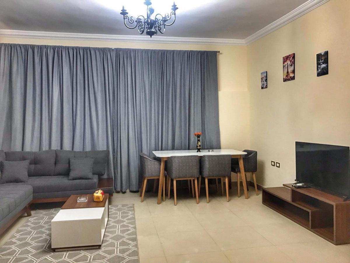 Hidden Gem With Pool Access In New Cairo Apartment Exterior foto